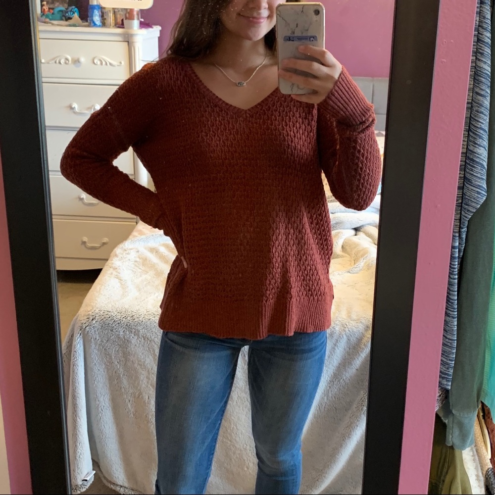 American Eagle sweater